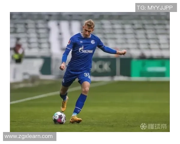 以本命球星为核心探索足球发展路径与未来趋势的创新研究