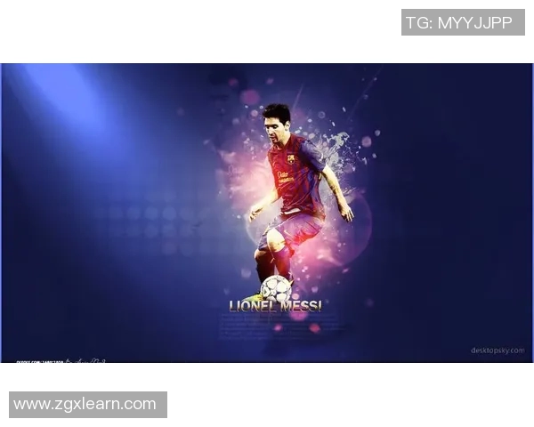 足球球星素描艺术:简约线条勾勒明星风采 足球球星素描艺术:简约线条勾勒明星风采